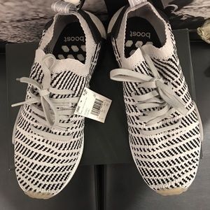 nmd r1 japanese writing